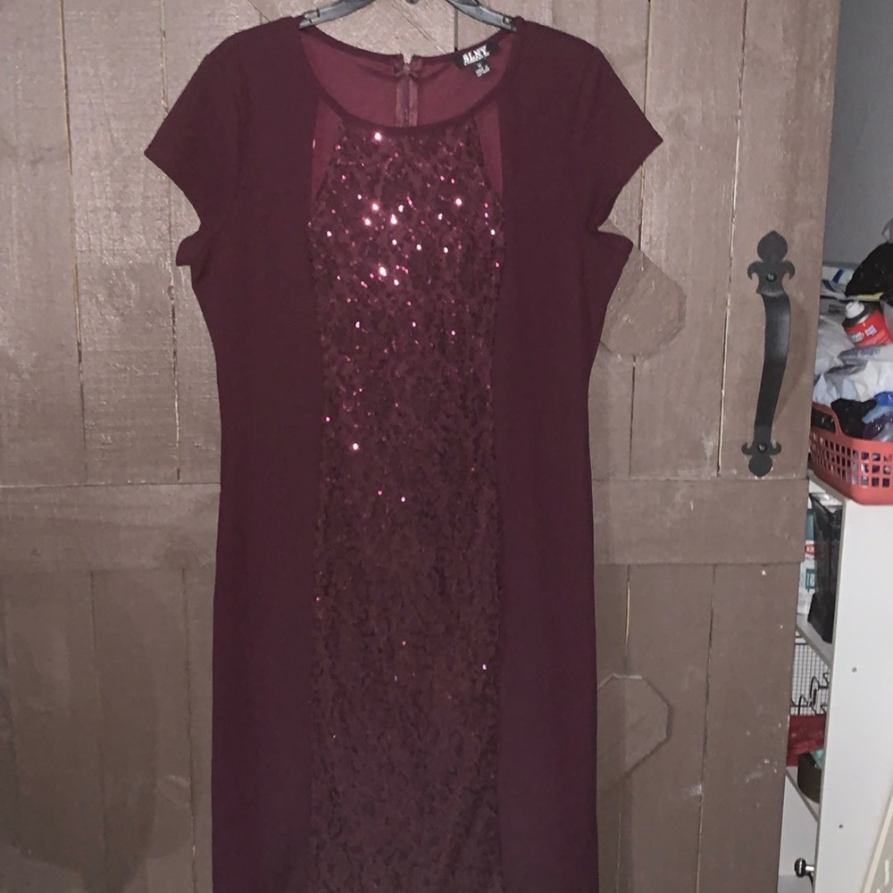SLNY- woman’s dress
